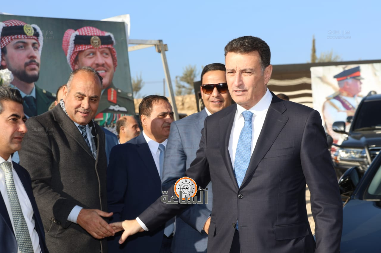 Madar Al-Saa Images 0.7061047276598169