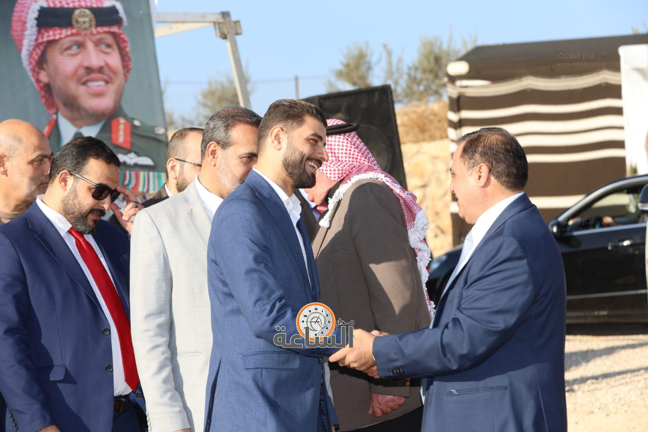 Madar Al-Saa Images 0.6390682381985906