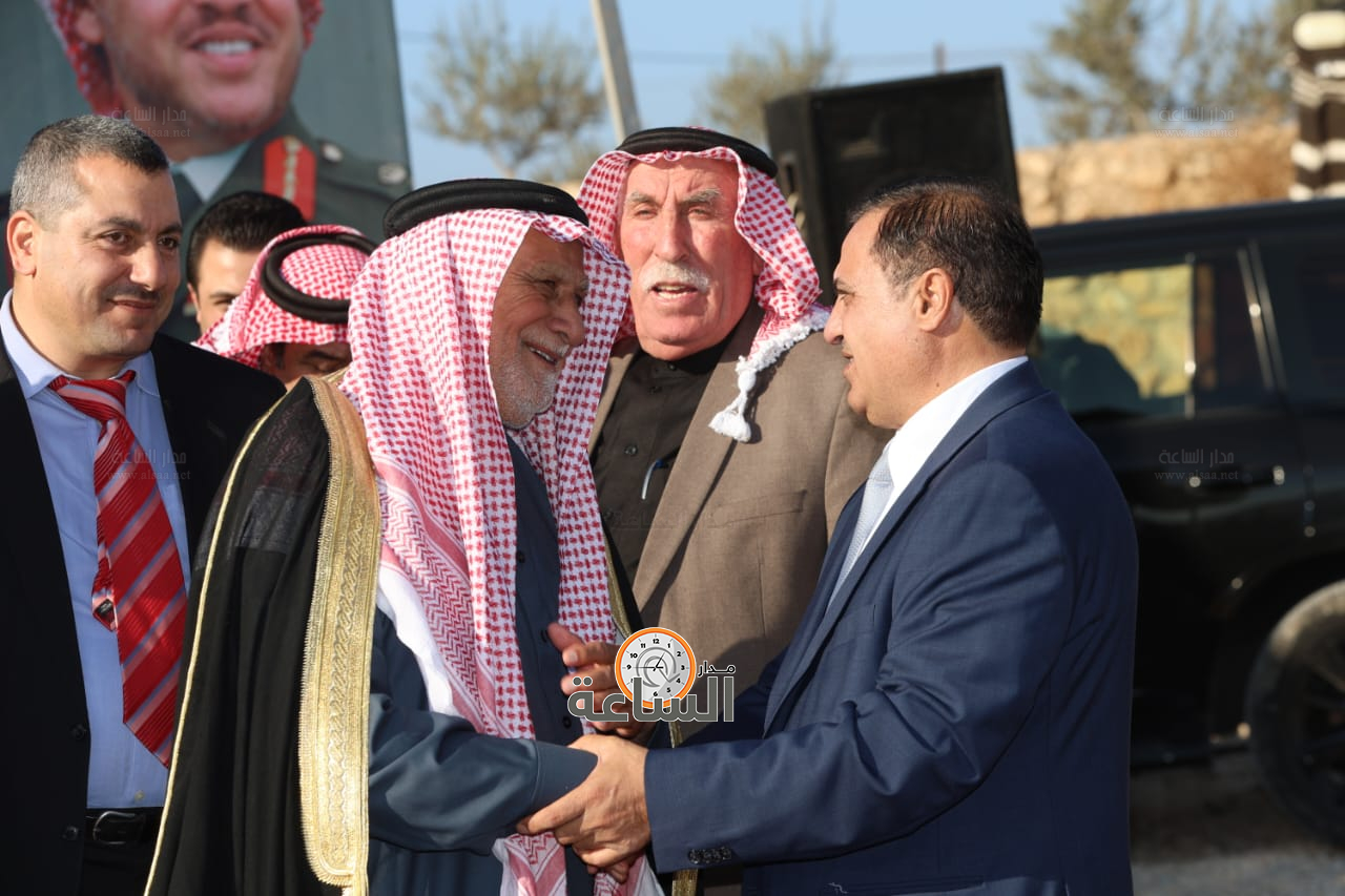 Madar Al-Saa Images 0.2798183169806234