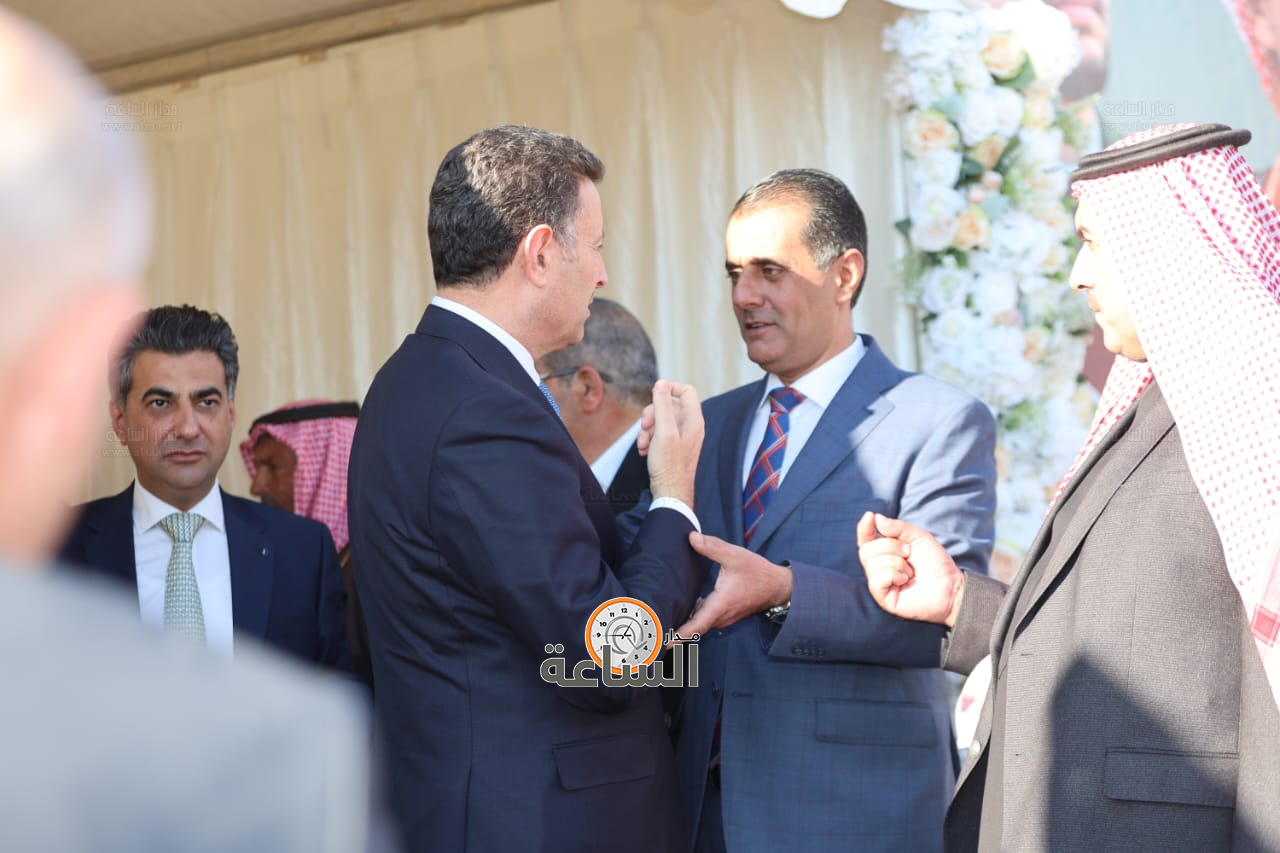 Madar Al-Saa Images 0.18460407175274285