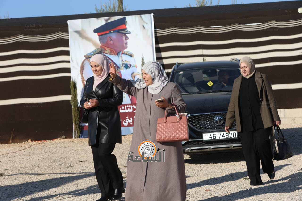 Madar Al-Saa Images 0.729932599438537