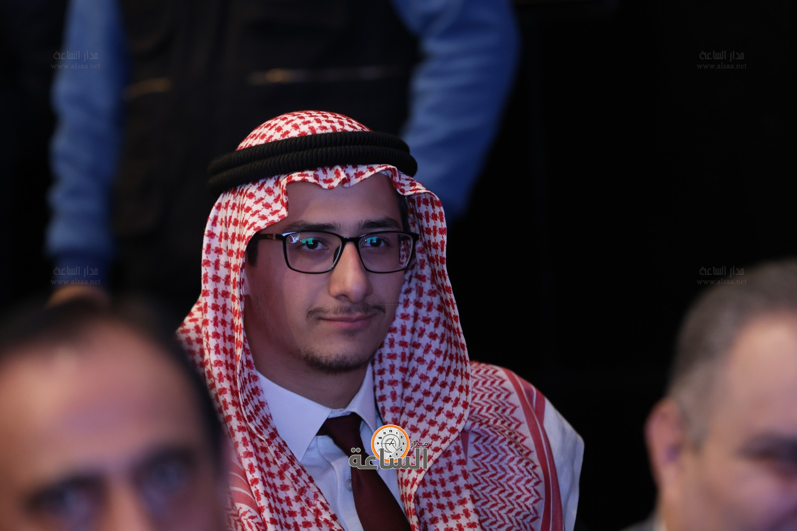 Madar Al-Saa Images 0.5610820121568072