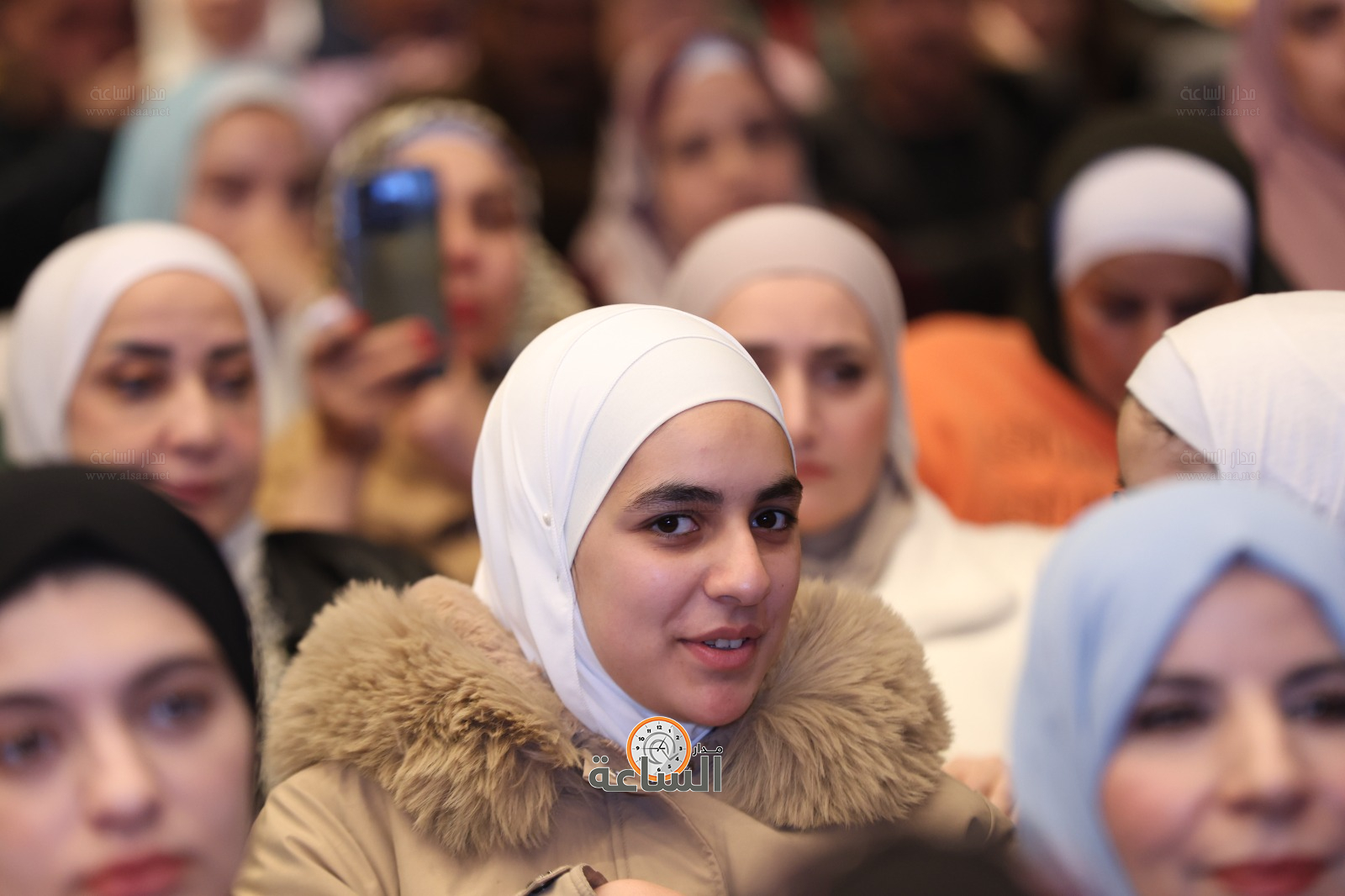 Madar Al-Saa Images 0.08706820558204709