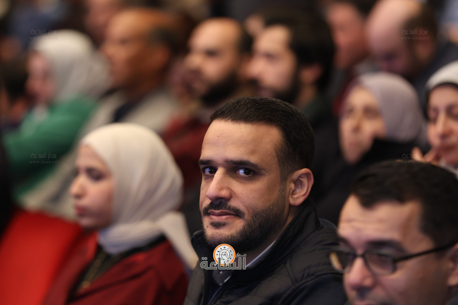 Madar Al-Saa Images 0.6975940573274124