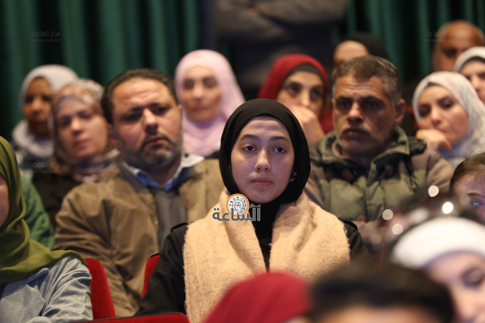 Madar Al-Saa Images 0.17786701656088422