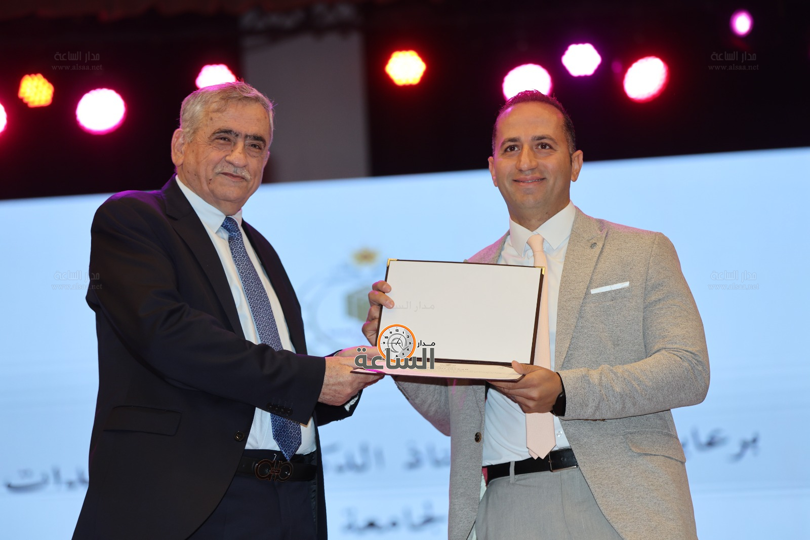 Madar Al-Saa Images 0.5972473525145483