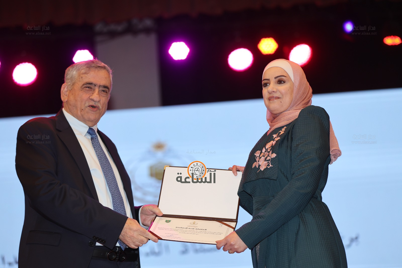 Madar Al-Saa Images 0.19327997393703367