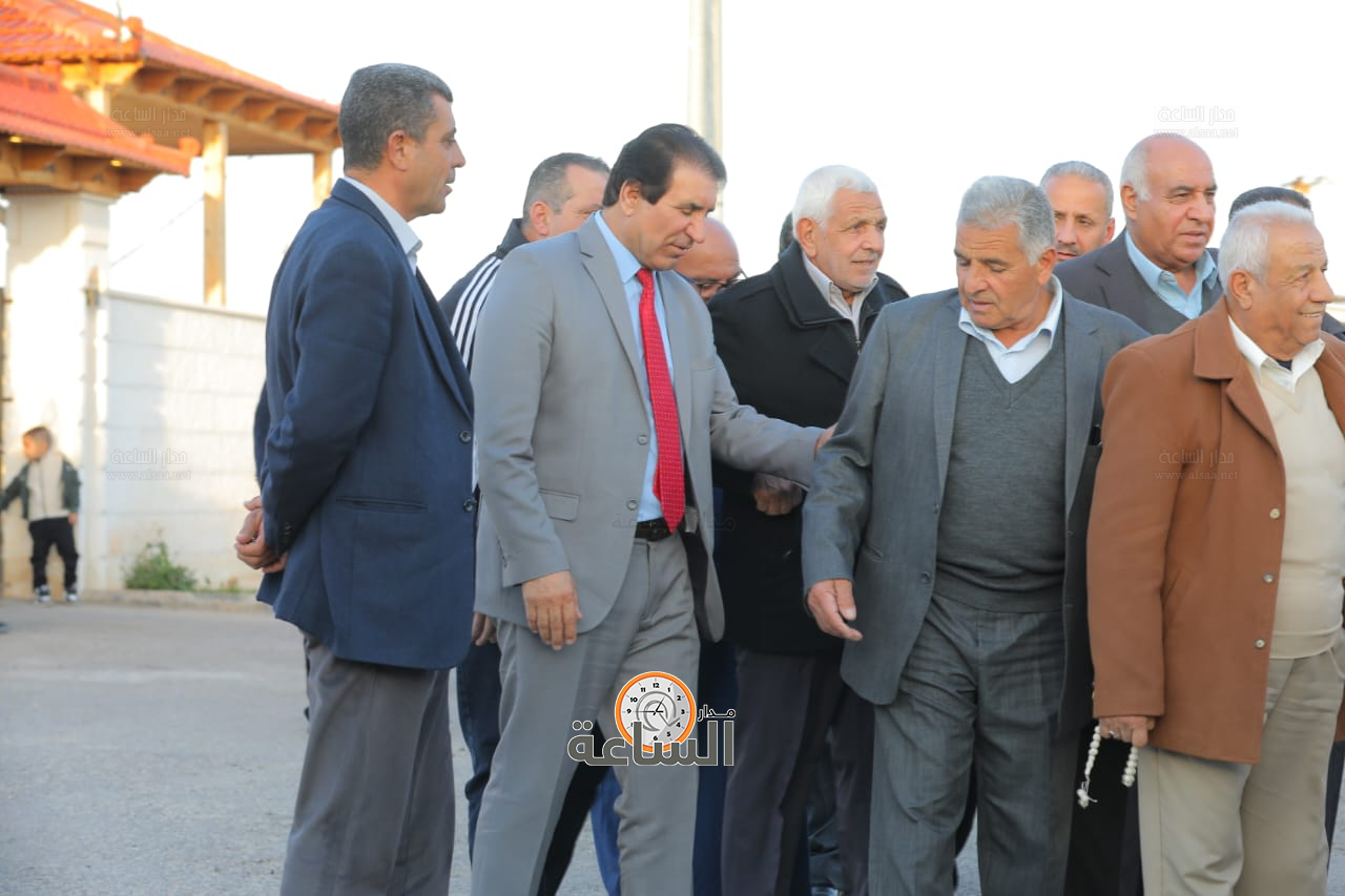 Madar Al-Saa Images 0.035796229668423996