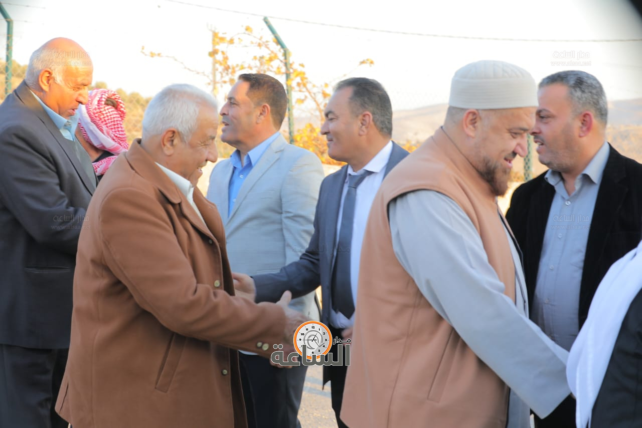 Madar Al-Saa Images 0.504880890375083