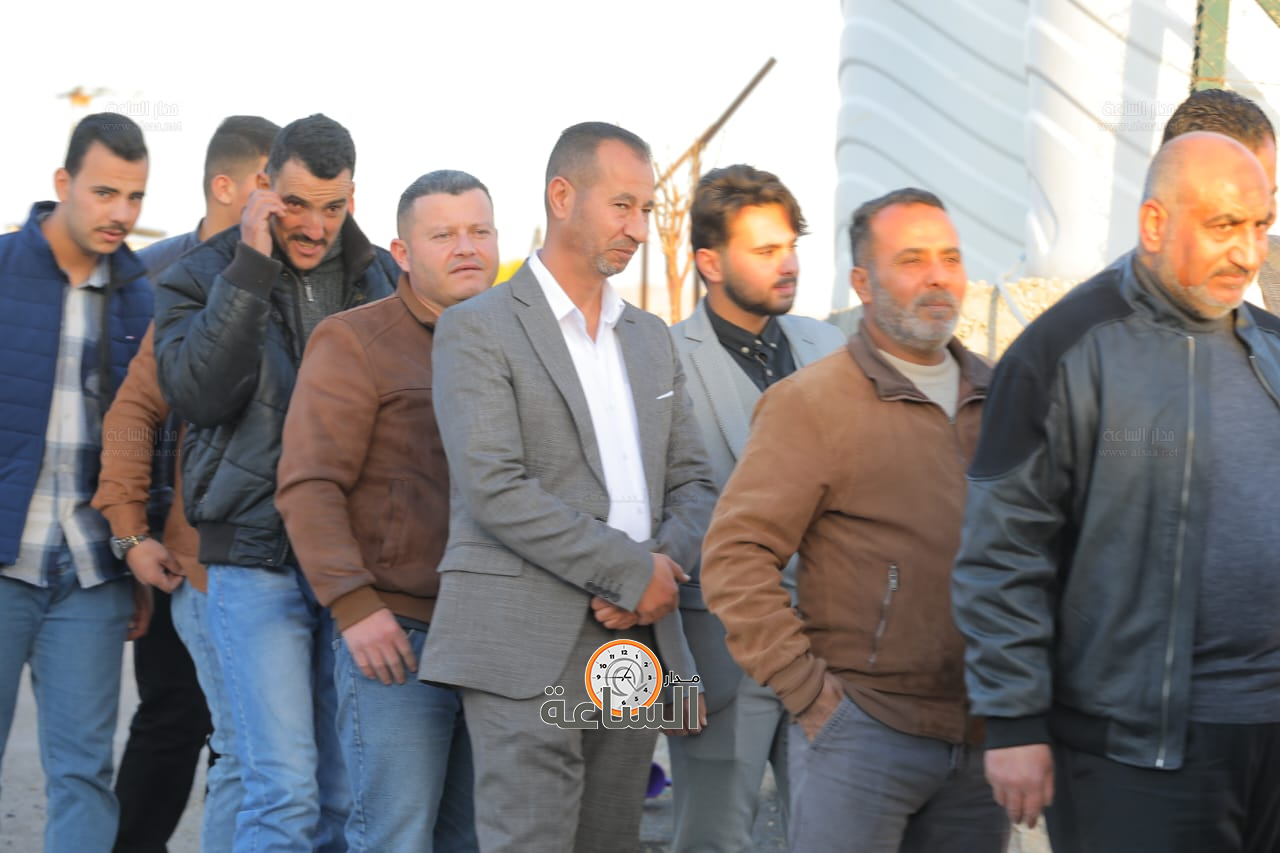 Madar Al-Saa Images 0.9890433138478174