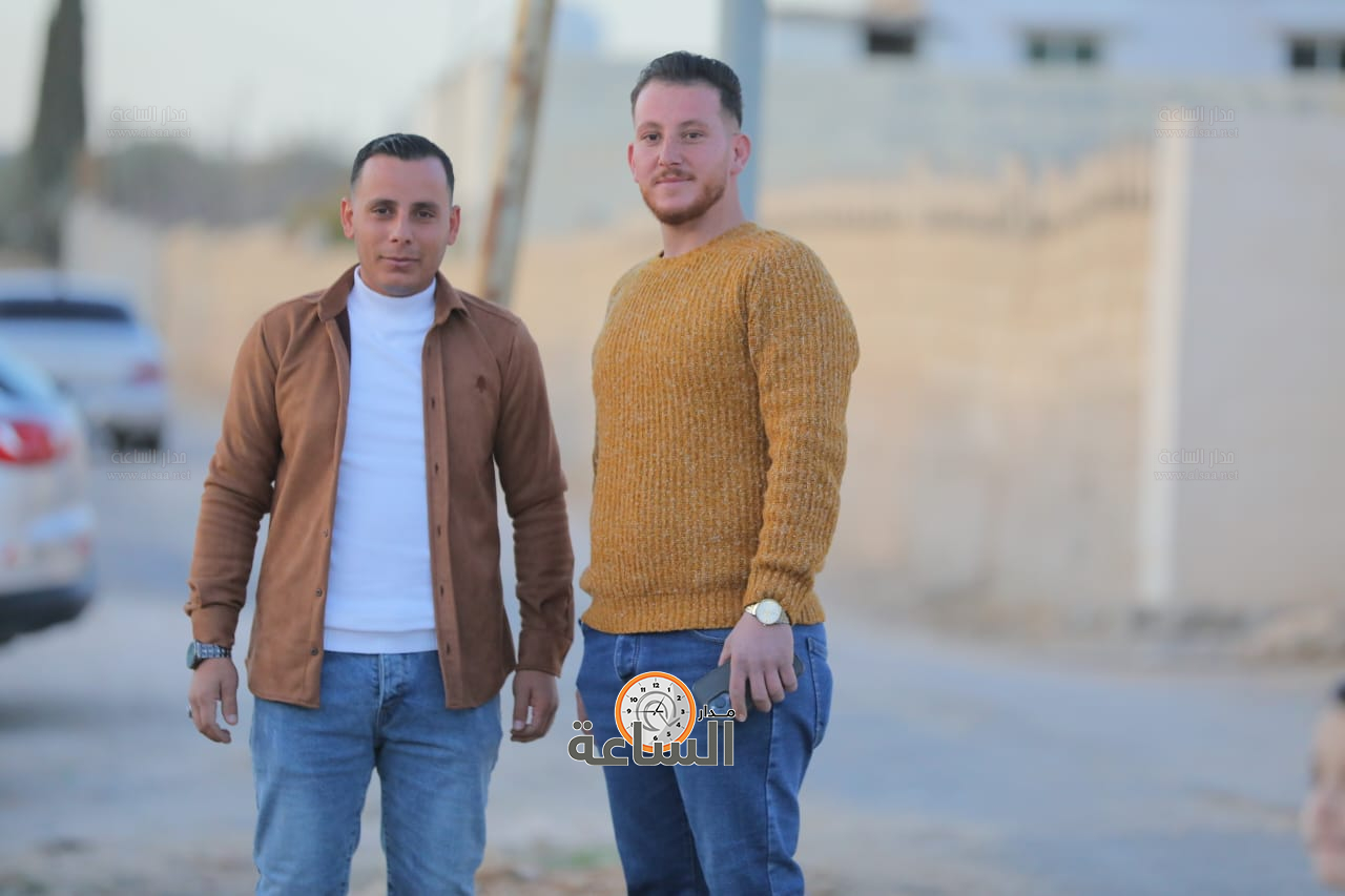 Madar Al-Saa Images 0.403603445827335