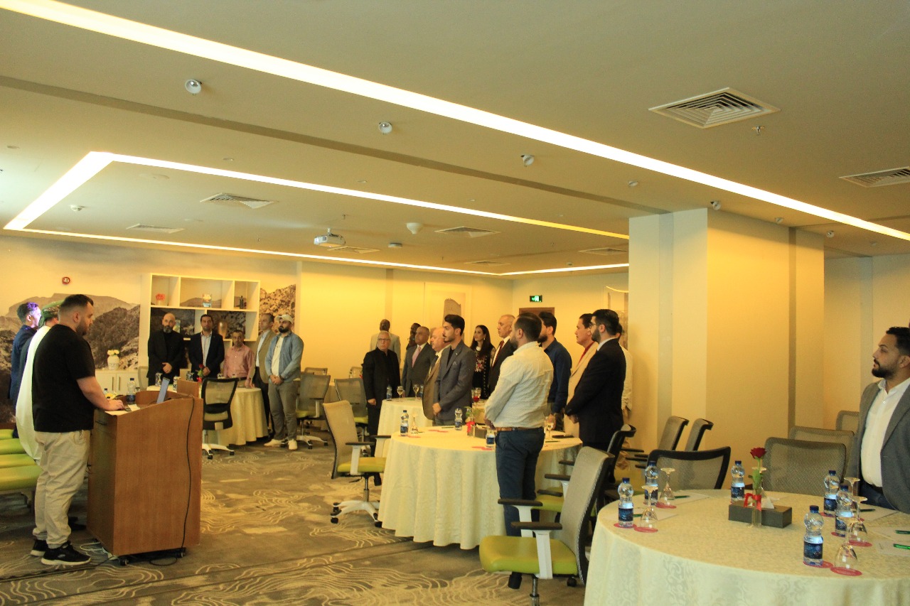 Madar Al-Saa Images 0.8185689501984754