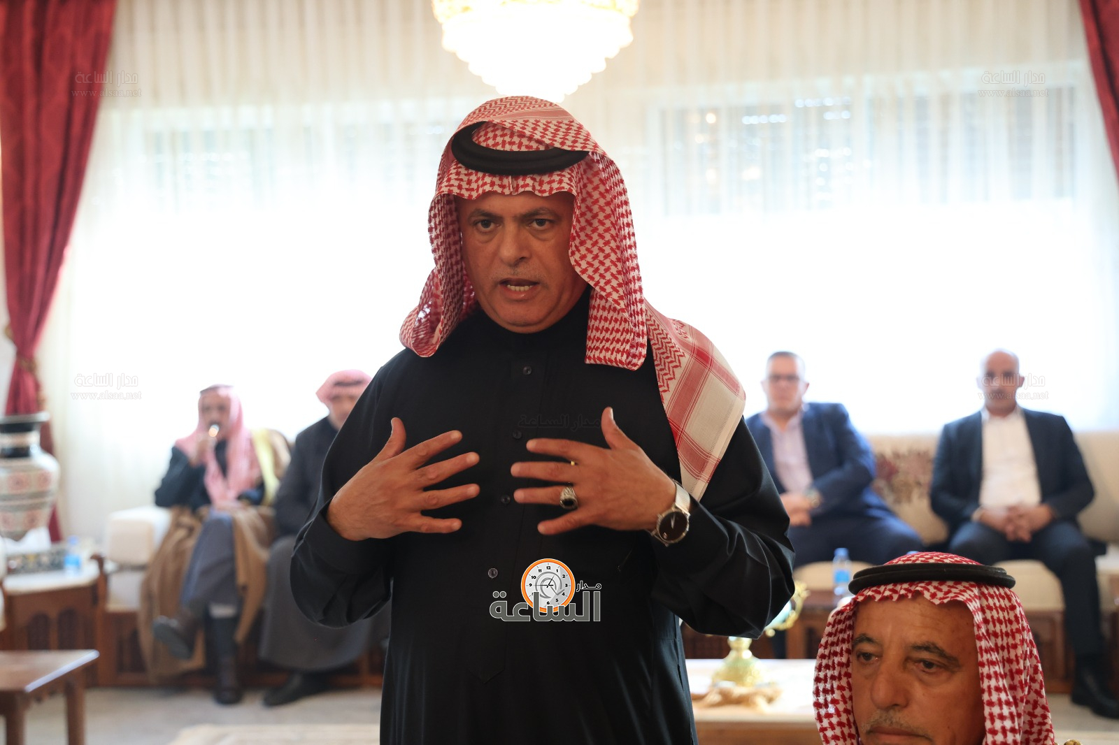 Madar Al-Saa Images 0.8029192121512807