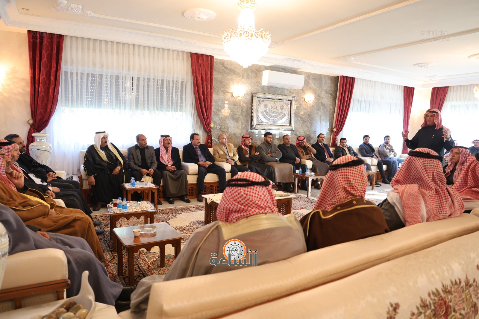 Madar Al-Saa Images 0.4998229911053913