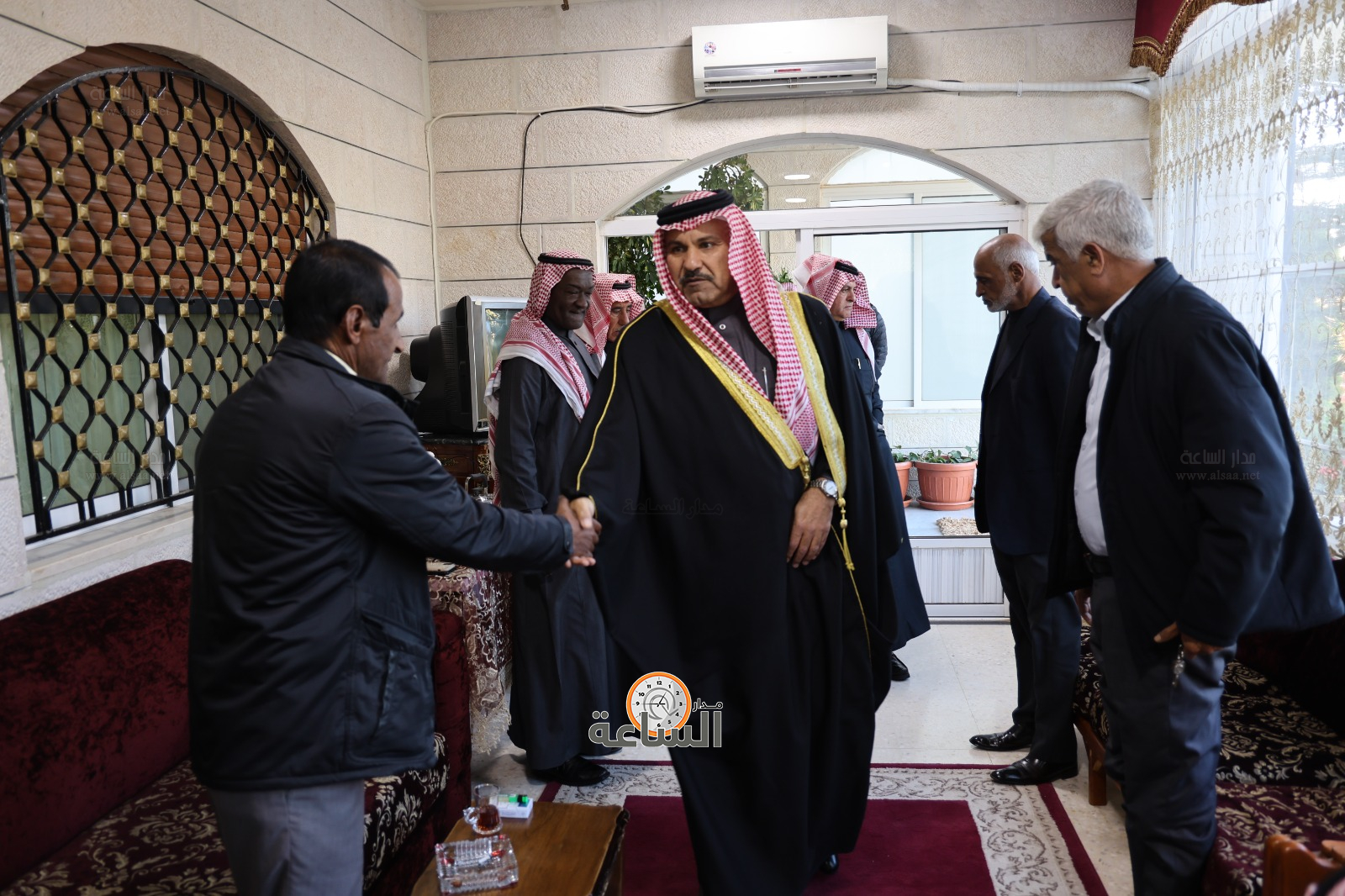 Madar Al-Saa Images 0.6792933605311708