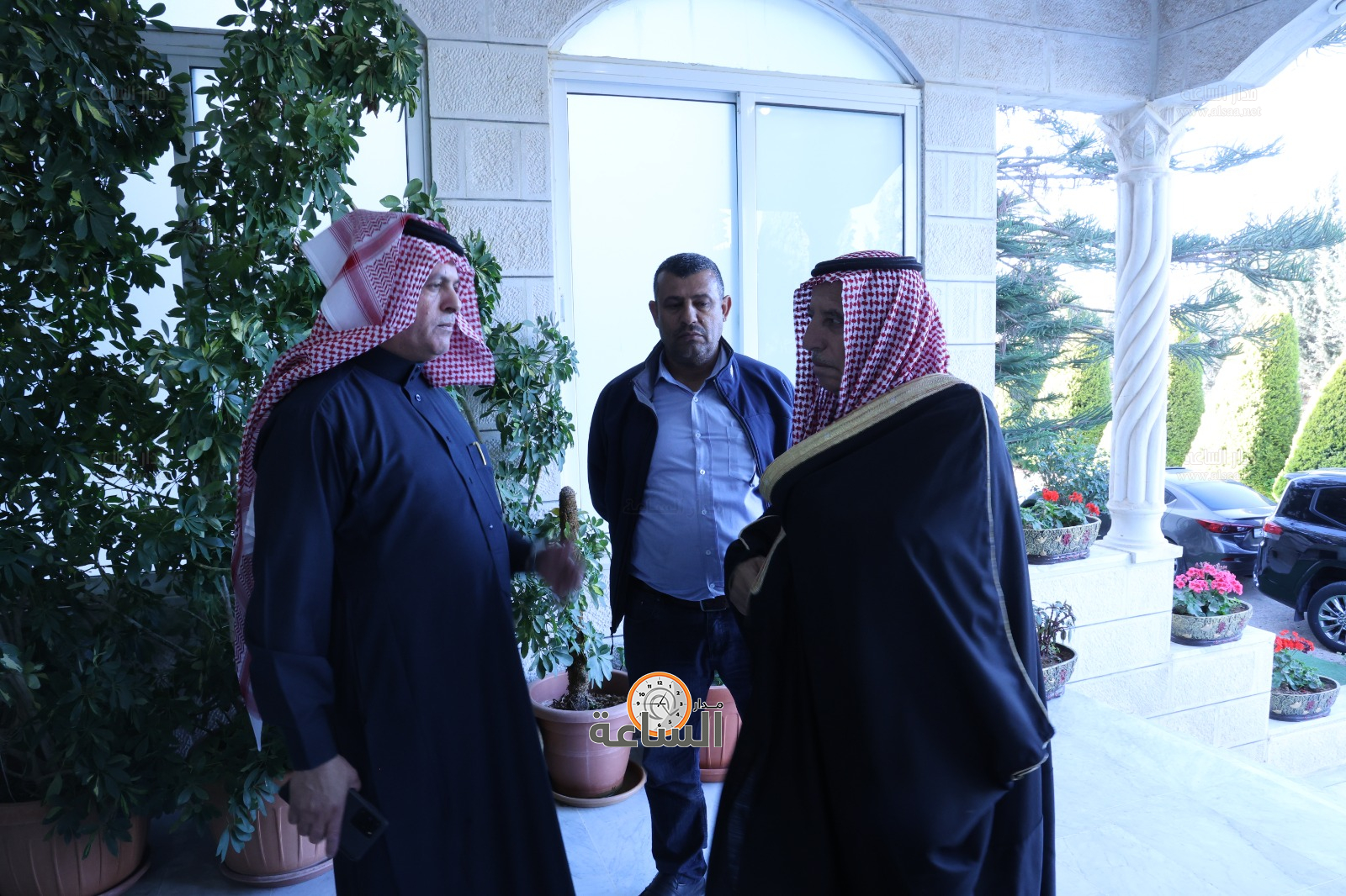 Madar Al-Saa Images 0.33902091847111304