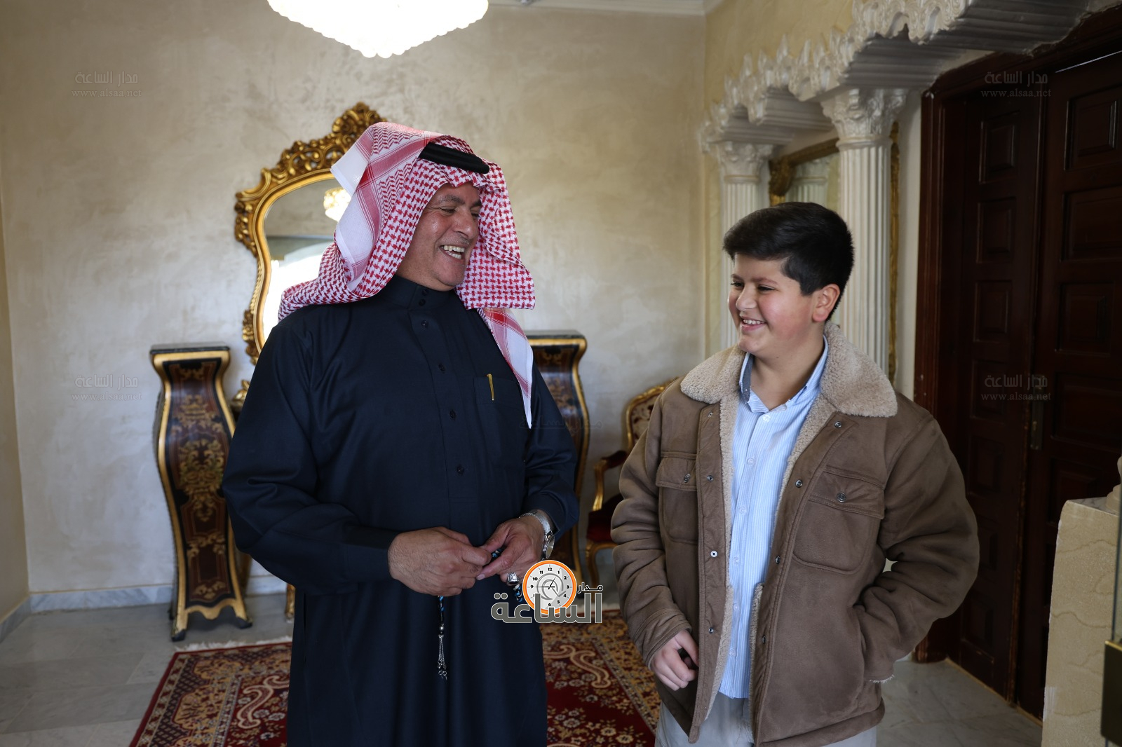 Madar Al-Saa Images 0.3755938844462219