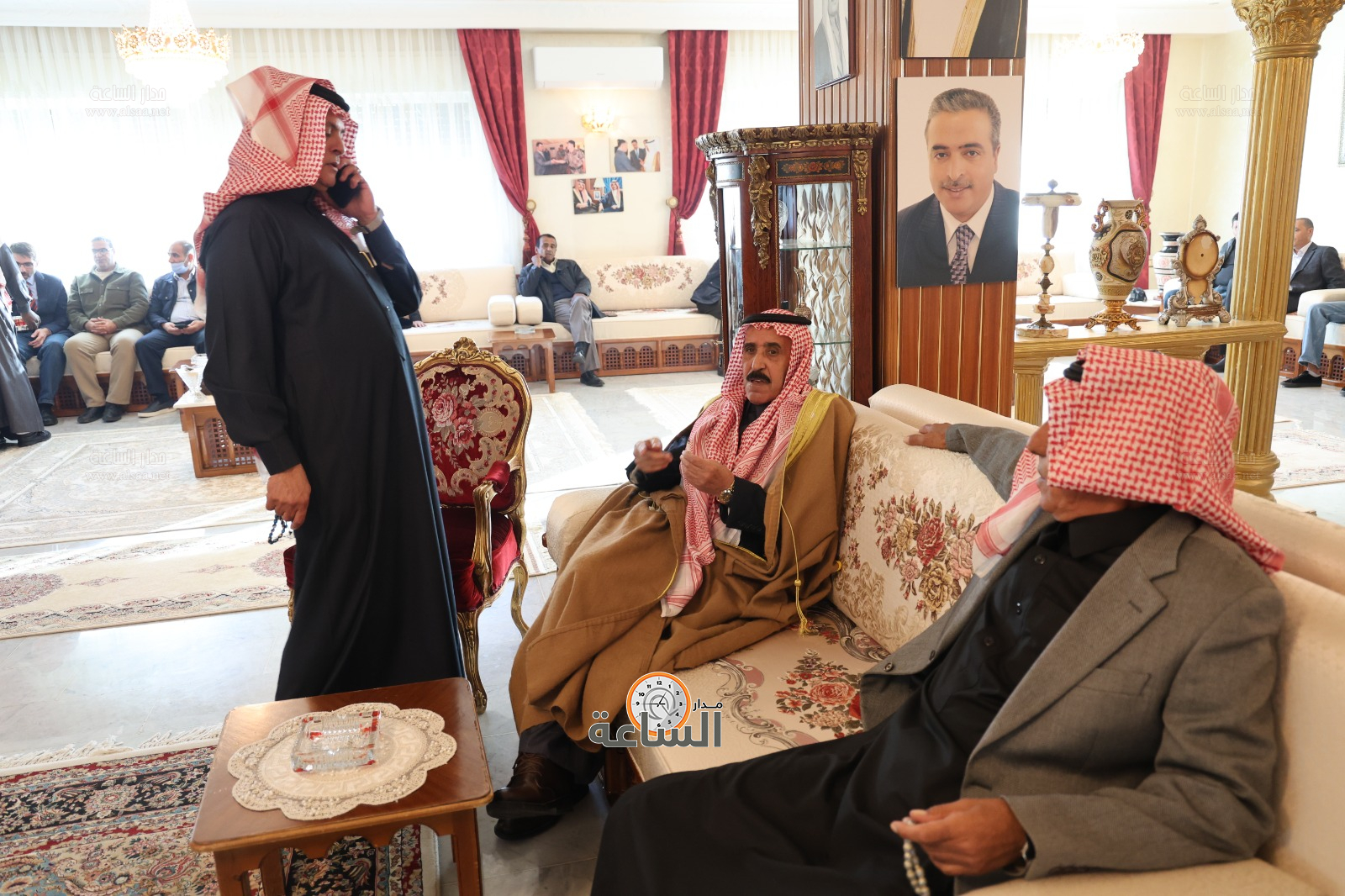 Madar Al-Saa Images 0.8909738370777964