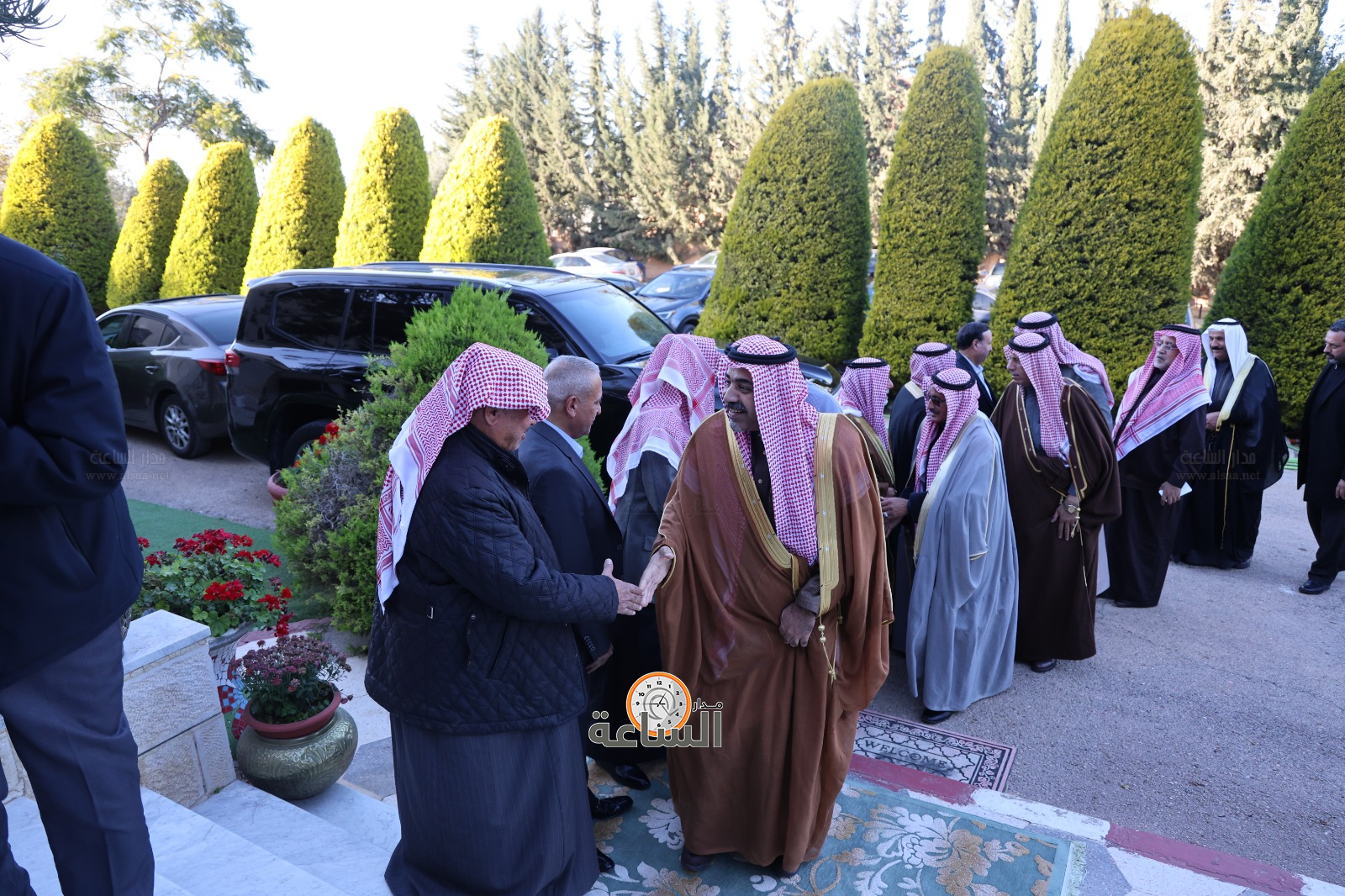 Madar Al-Saa Images 0.19201106757224506