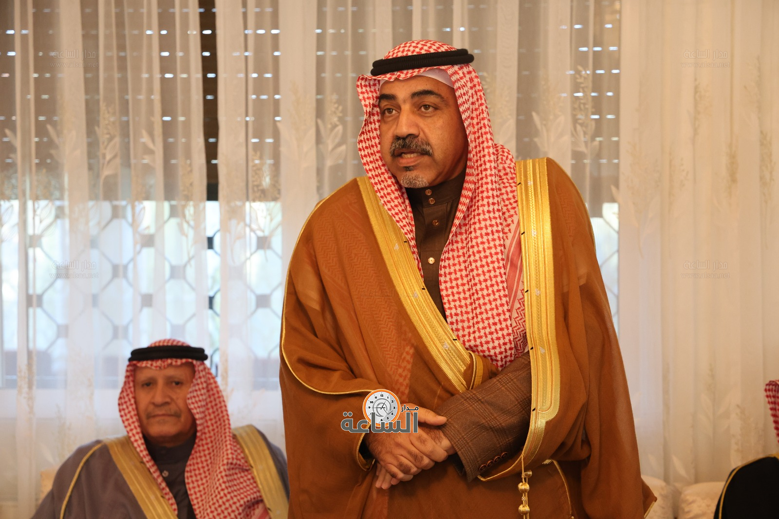 Madar Al-Saa Images 0.4960754679887569