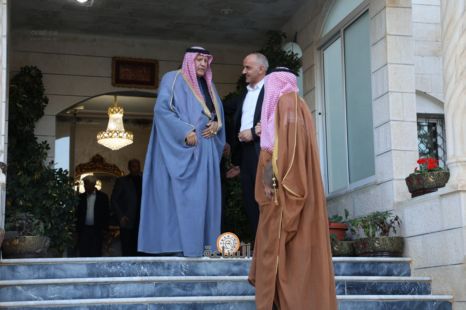 Madar Al-Saa Images 0.3136192365050363