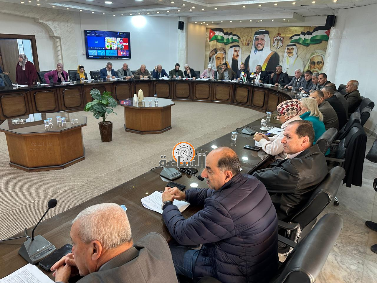 Madar Al-Saa Images 0.6097947707518772