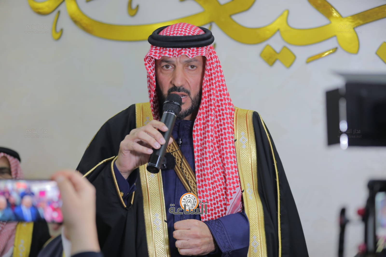 Madar Al-Saa Images 0.5105652187449905