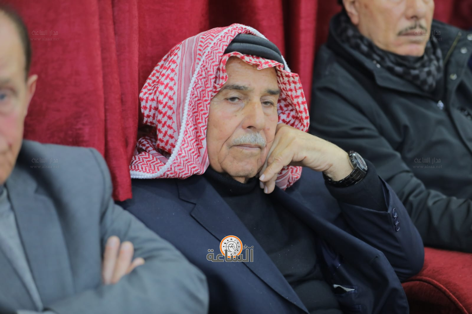 Madar Al-Saa Images 0.5141476442854138