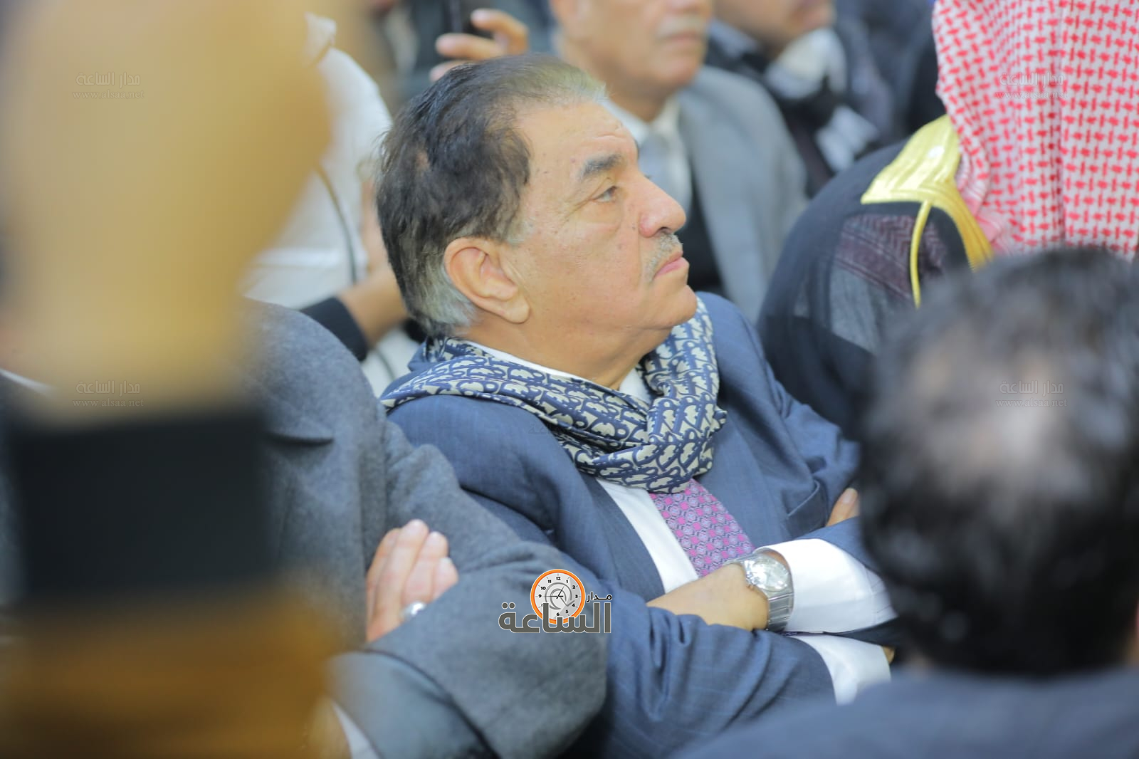 Madar Al-Saa Images 0.15242123588191014