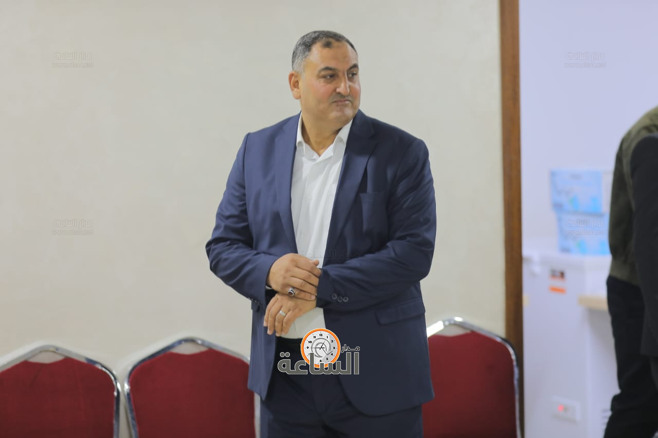 Madar Al-Saa Images 0.9317190439104615