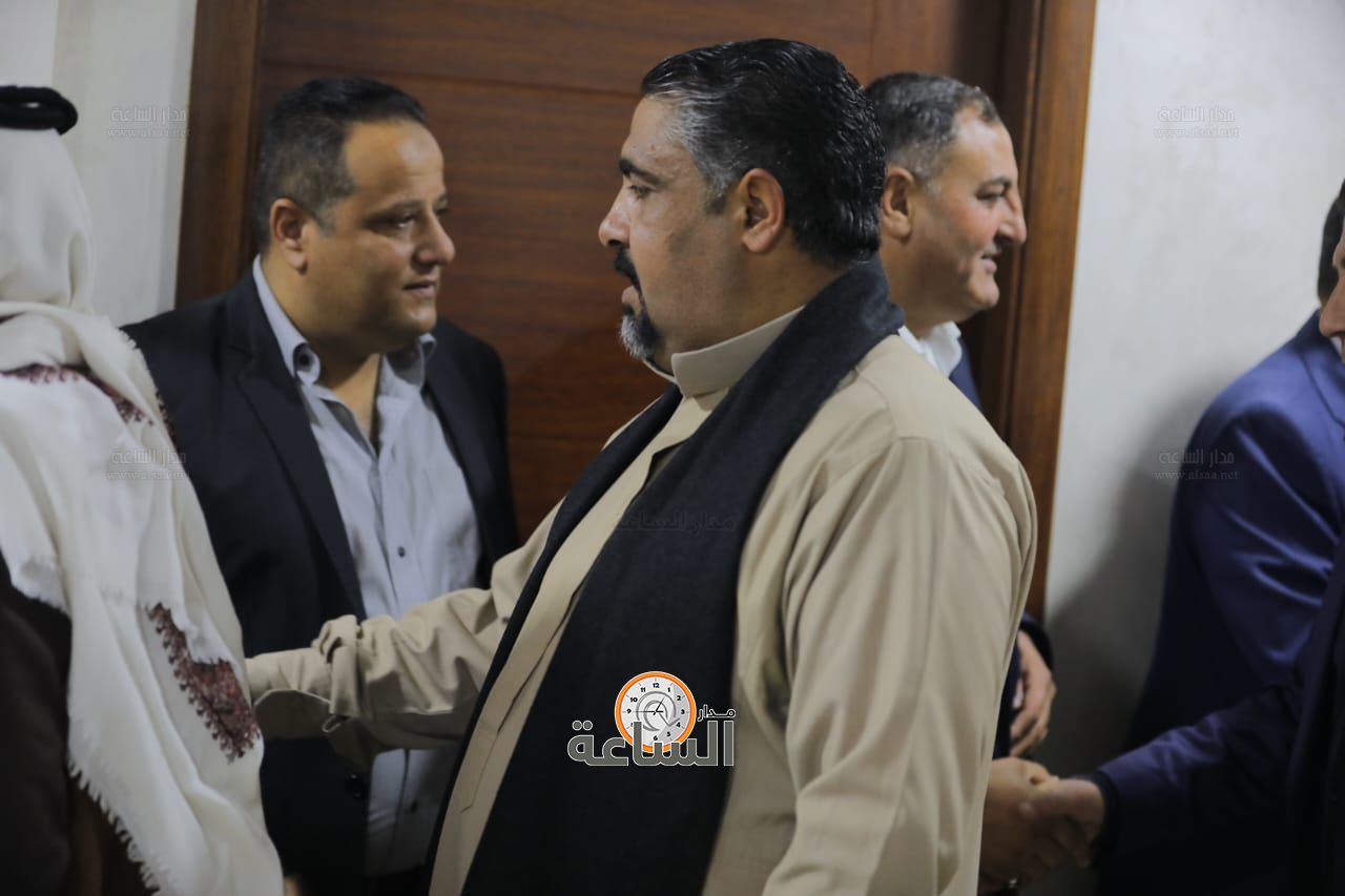 Madar Al-Saa Images 0.7748063944114698