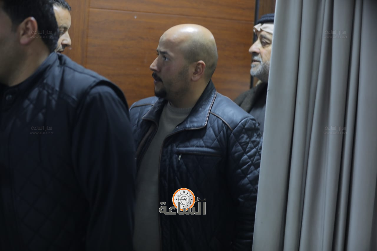 Madar Al-Saa Images 0.49358499806076894