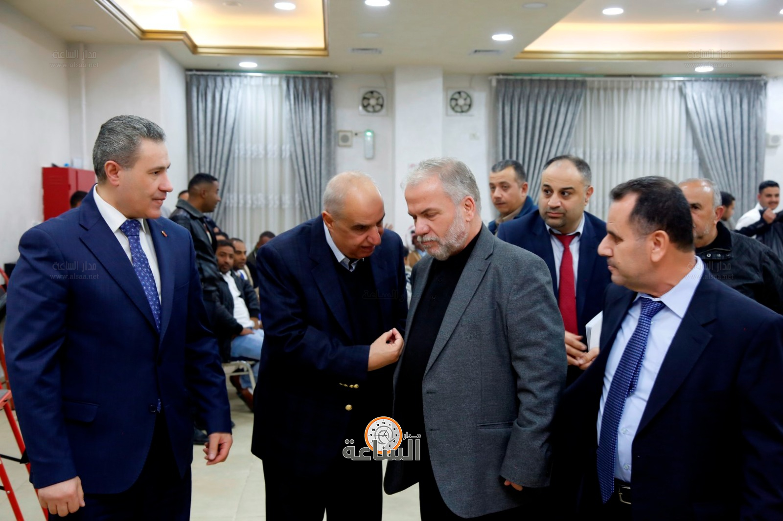 Madar Al-Saa Images 0.930149368575514