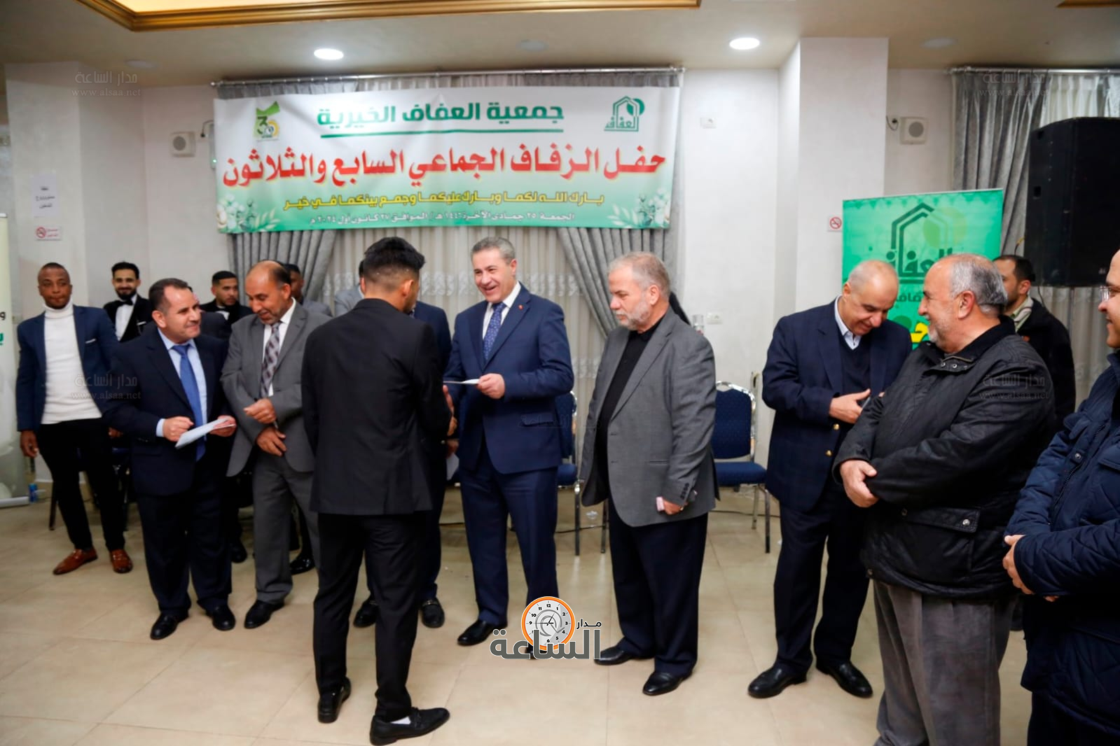 Madar Al-Saa Images 0.3767038540329237