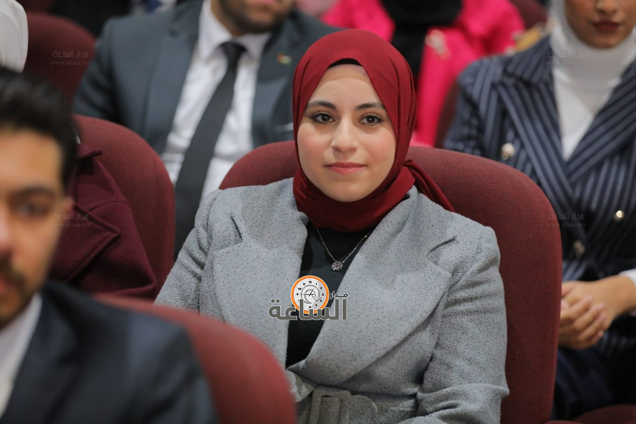 Madar Al-Saa Images 0.5009554732767139