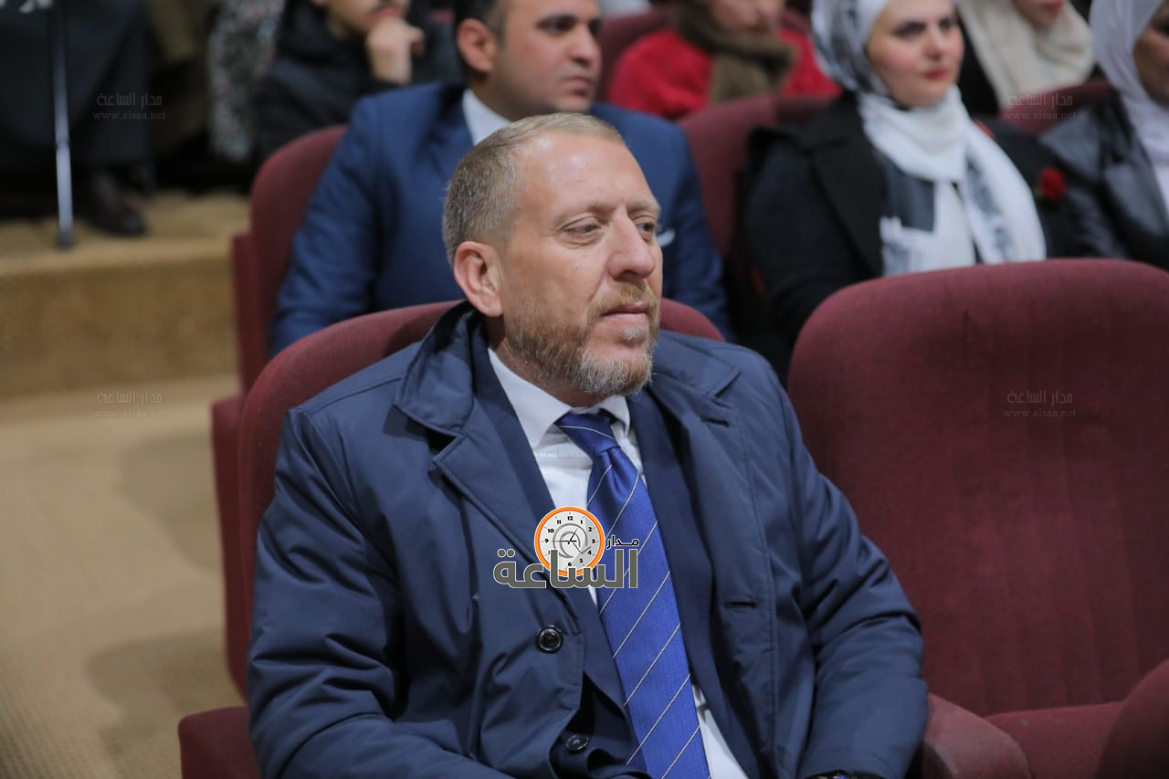 Madar Al-Saa Images 0.759438507174778