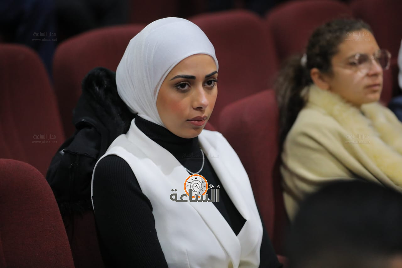 Madar Al-Saa Images 0.9494328647135521