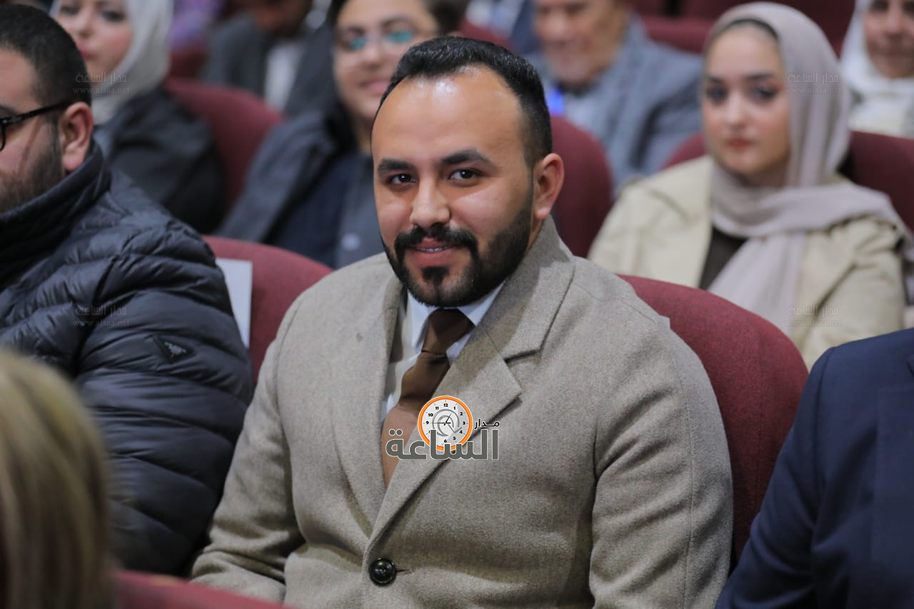 Madar Al-Saa Images 0.3329571944411289