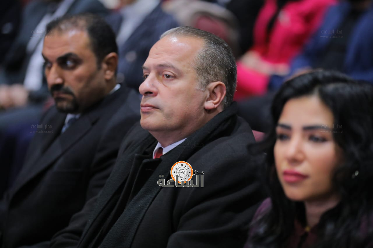 Madar Al-Saa Images 0.060865033973465765