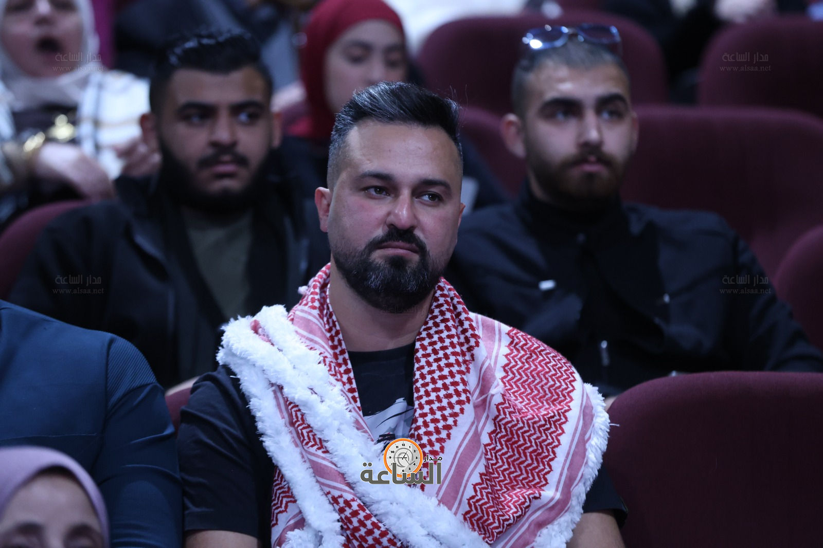 Madar Al-Saa Images 0.8734342499617749