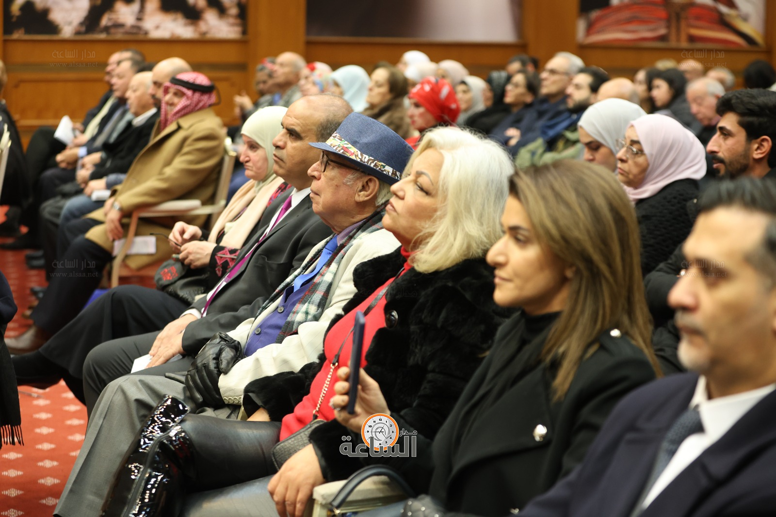 Madar Al-Saa Images 0.5163788171798607