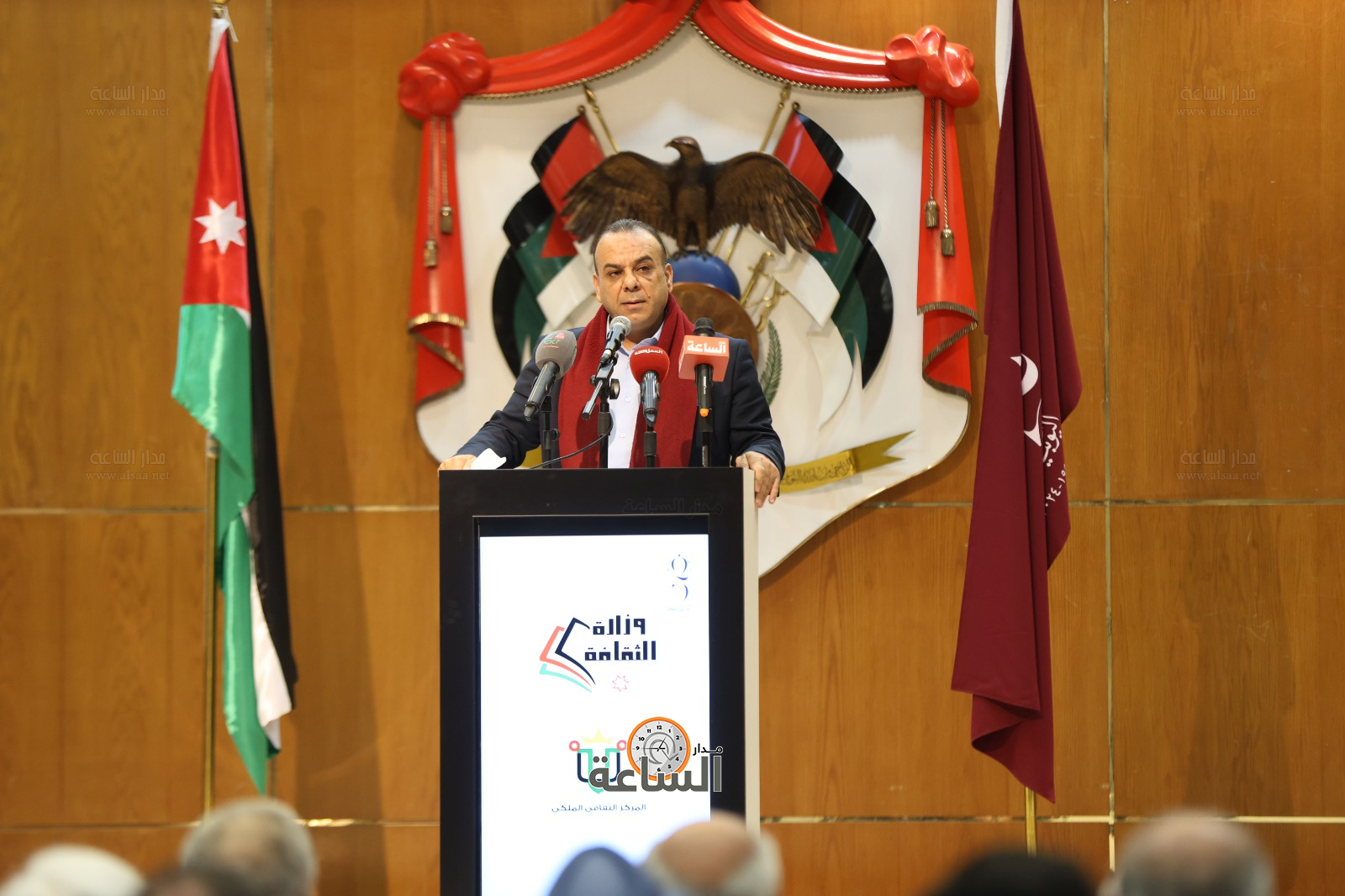 Madar Al-Saa Images 0.38545832152048476