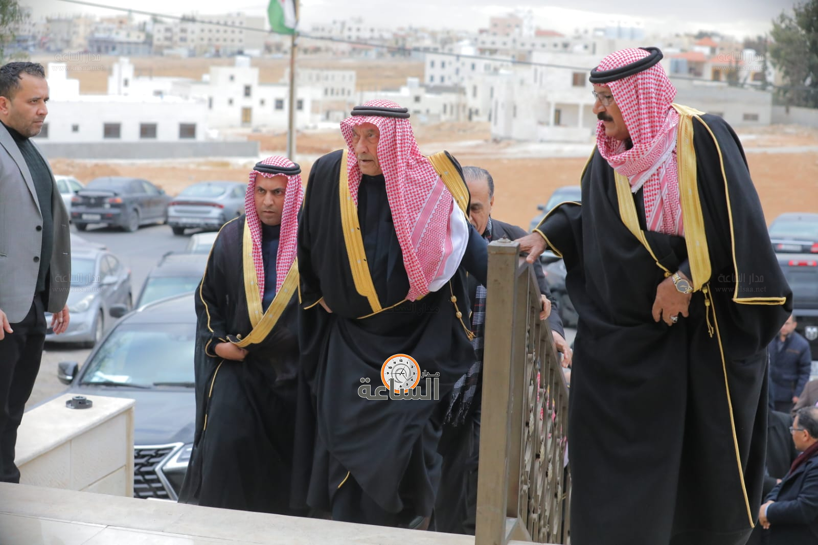 Madar Al-Saa Images 0.008303804334363507