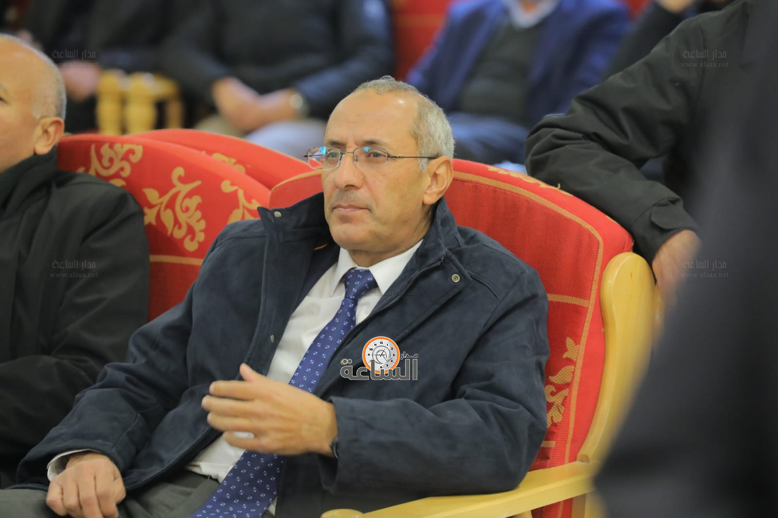 Madar Al-Saa Images 0.5432198628253901