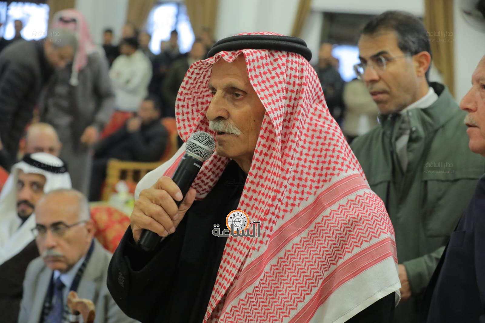 Madar Al-Saa Images 0.41567978675315476