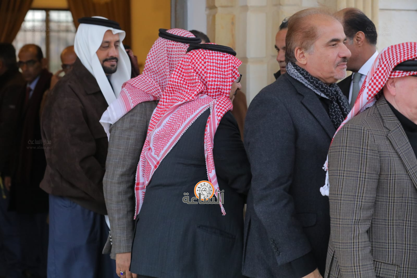 Madar Al-Saa Images 0.3712781580169786