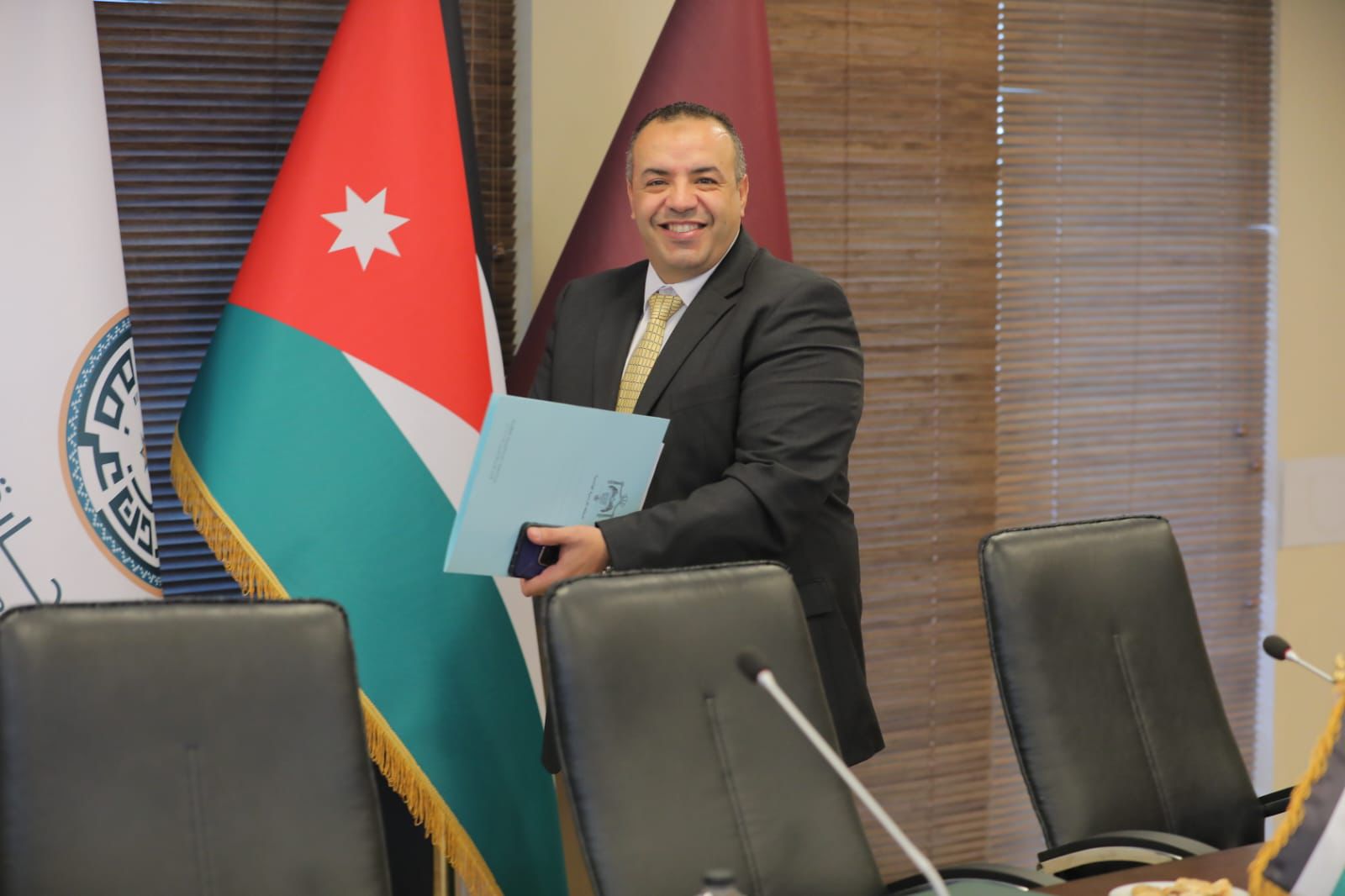 Madar Al-Saa Images 0.5410740446892939