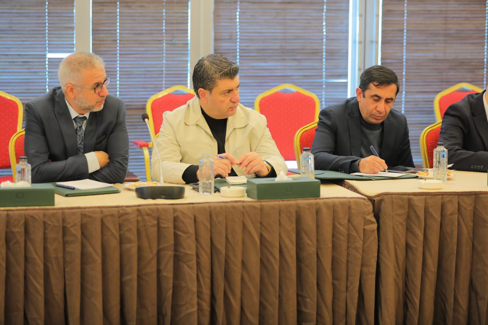 Madar Al-Saa Images 0.08386385225764736