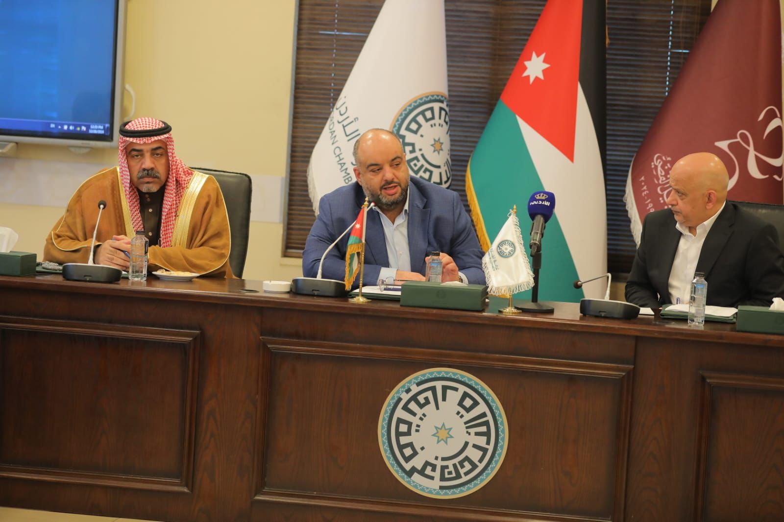 Madar Al-Saa Images 0.5734361007260873