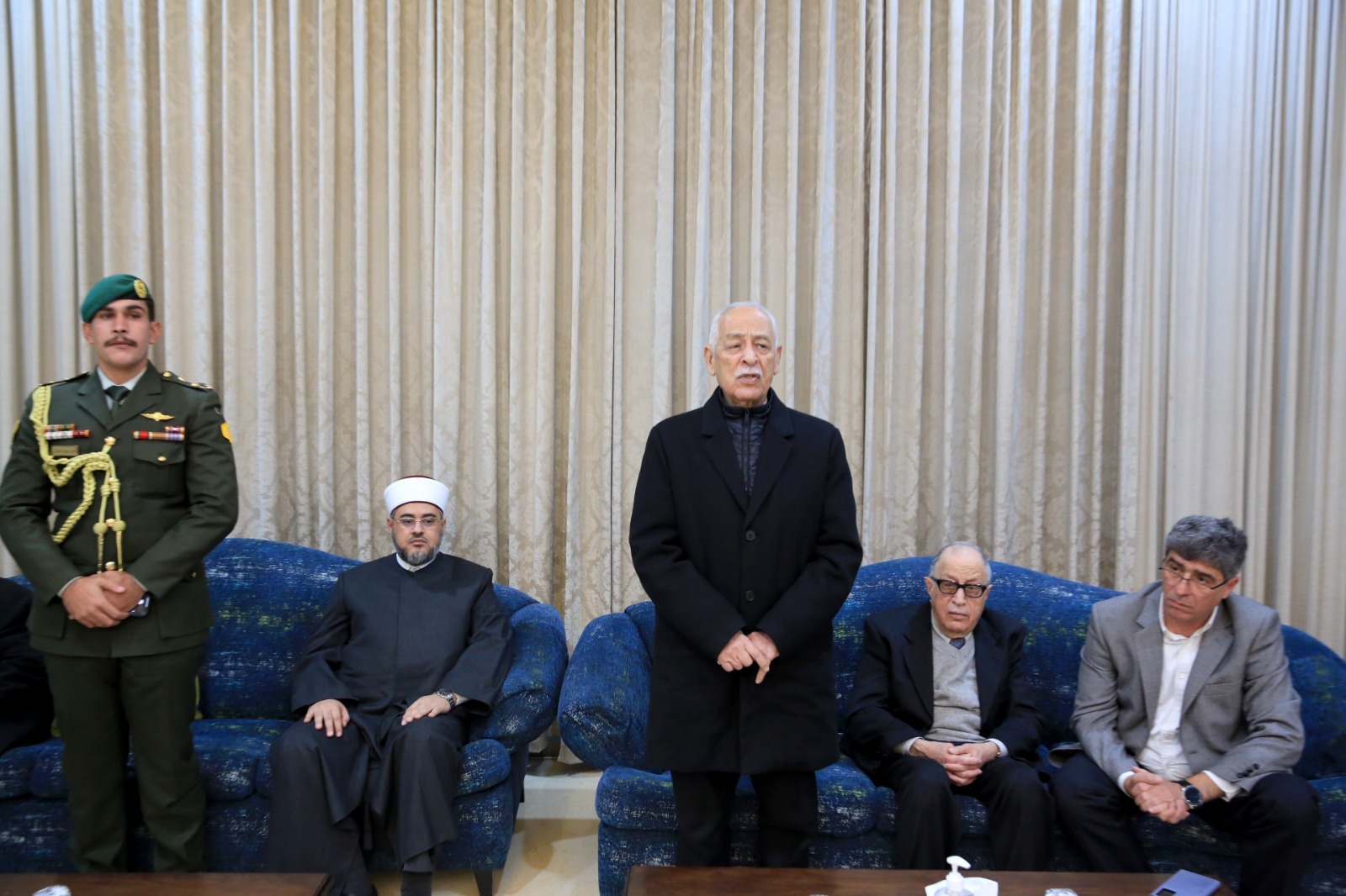 Madar Al-Saa Images 0.09327621074306269